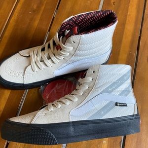 UNISEX VANS ULTRACUSH GORE-TEX SK8-HI